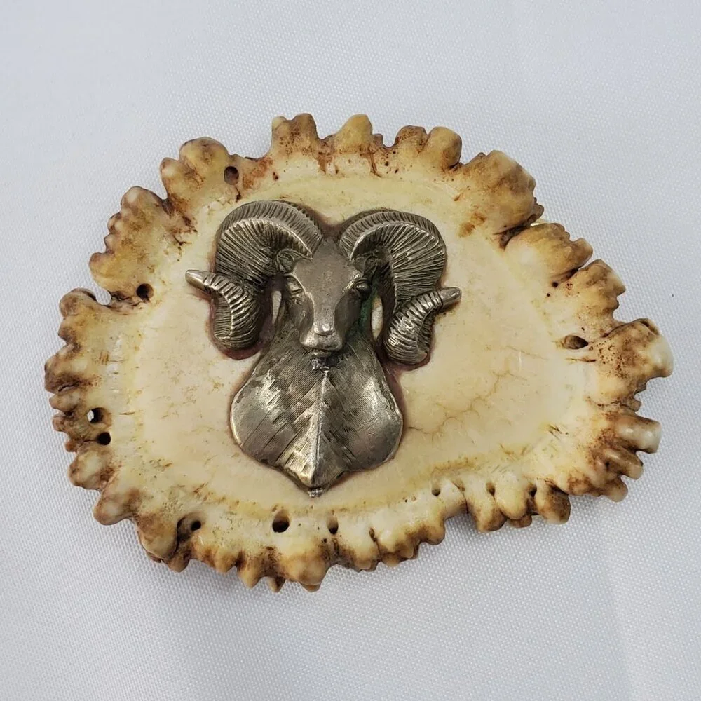 VTG Elk Antler Belt Buckle With Pewter Ram Big Horn Sheep Head Design 4x3 inches
